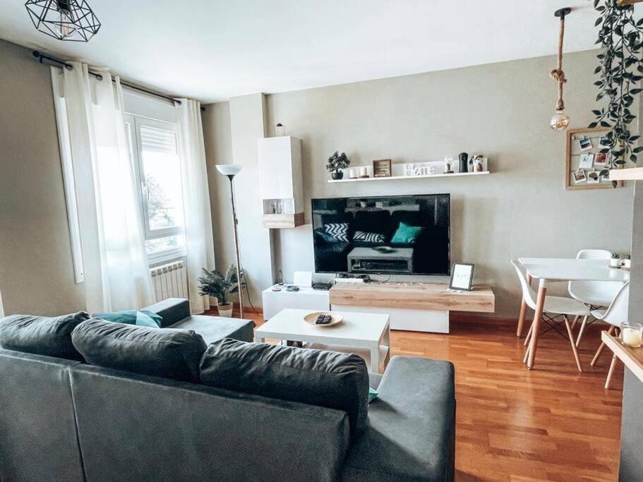 Apartamento Cemba Ponferrada Exterior foto